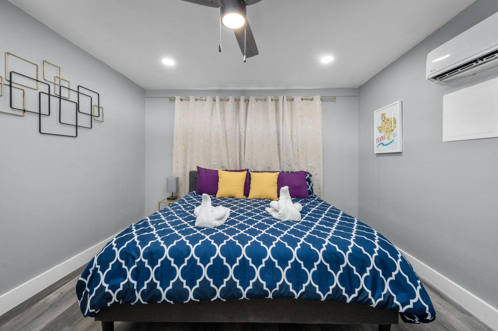 Modern 2Br City Center Getaway With Free Park Houston Zewnętrze zdjęcie
